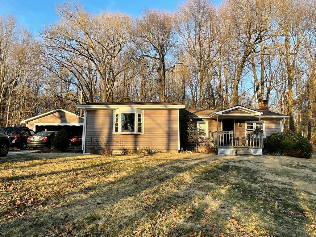 986 Lakeside Green, Maceo, Kentucky 42355, 3 Bedrooms Bedrooms, ,2 BathroomsBathrooms,Single Family Residence,For Sale,Lakeside Green,84012