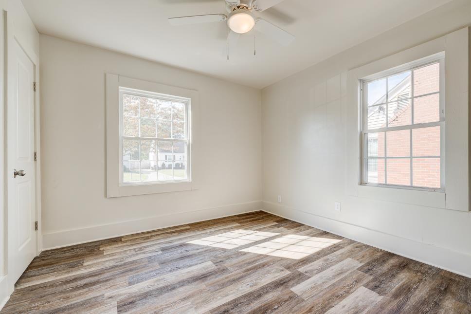 705 Hill Ave, Owensboro, Kentucky 42301, 3 Bedrooms Bedrooms, ,2 BathroomsBathrooms,Single Family Residence,For Sale,Hill Ave,84045