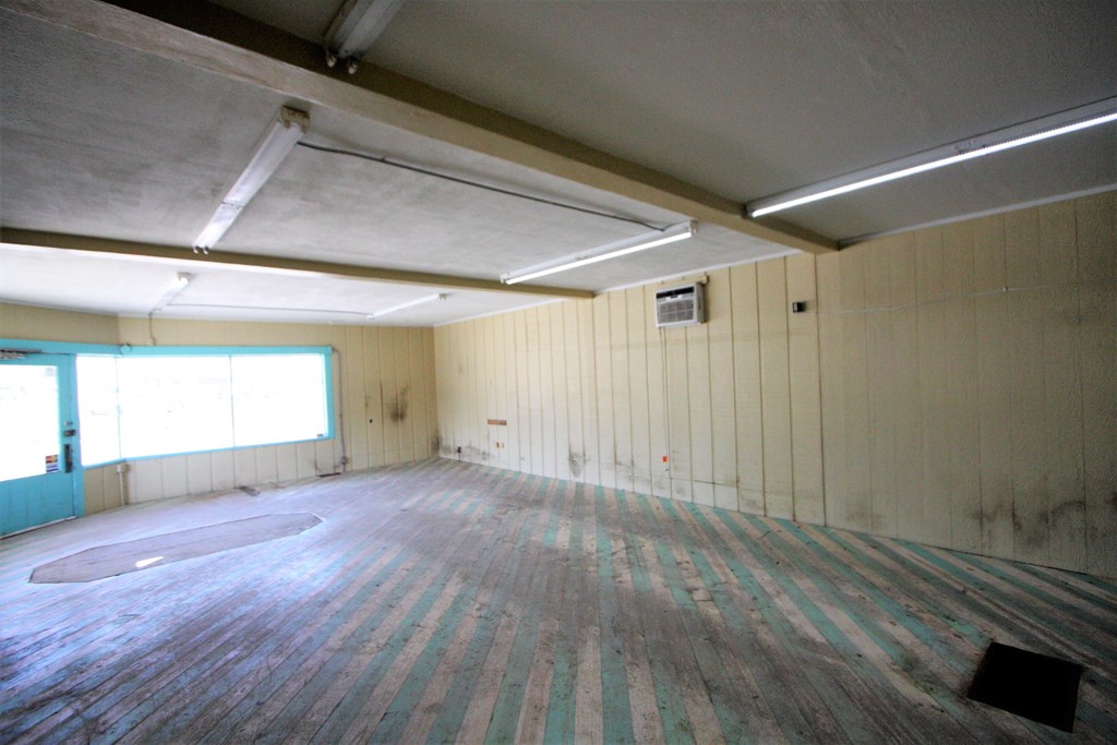 1743 Daviess St, Owensboro, Kentucky 42303, ,Business,For Sale,Daviess St,84050