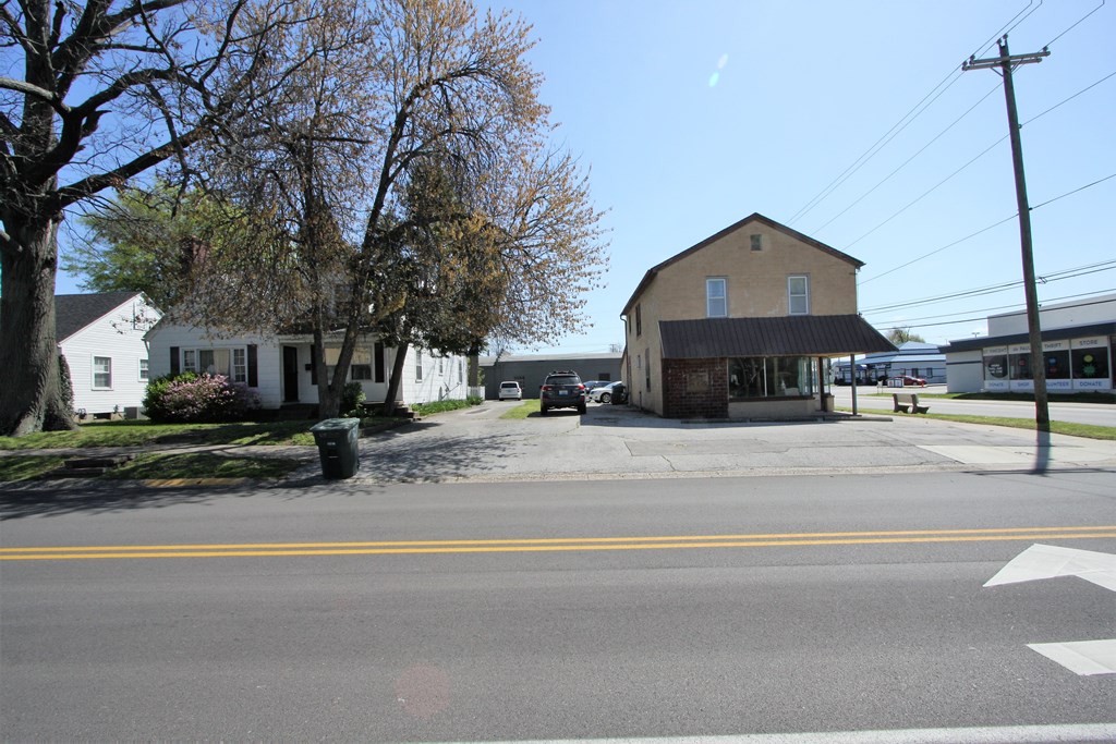 1743 Daviess St, Owensboro, Kentucky 42303, ,Business,For Sale,Daviess St,84050