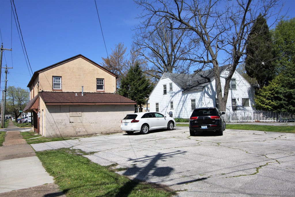 1743 Daviess St, Owensboro, Kentucky 42303, ,Business,For Sale,Daviess St,84050