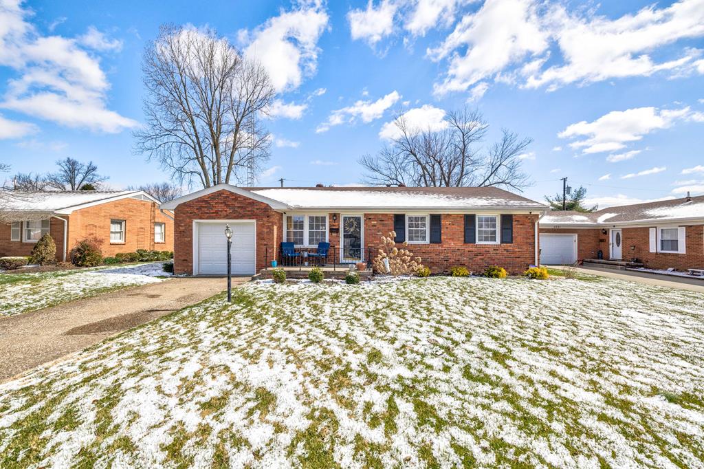 2715 Wesleyan Park Drive, Owensboro, Kentucky 42301, 3 Bedrooms Bedrooms, ,1 BathroomBathrooms,Single Family Residence,For Sale,Wesleyan Park Drive,84077