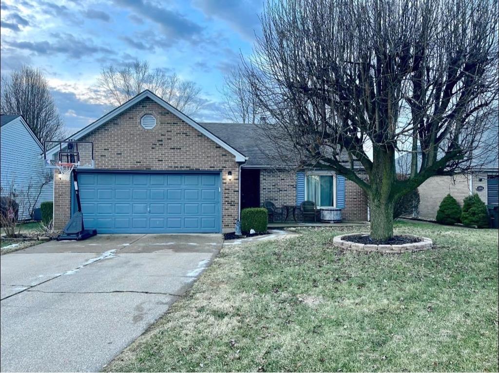 4566 Cove Pt., Owensboro, Kentucky 42301, 3 Bedrooms Bedrooms, ,2 BathroomsBathrooms,Single Family Residence,For Sale,Cove Pt.,84099