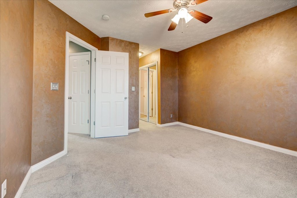 3121 Village Gate Cove, Owensboro, Kentucky 42303, 2 Bedrooms Bedrooms, ,2 BathroomsBathrooms,Single Family Residence,For Sale,Village Gate Cove,84137