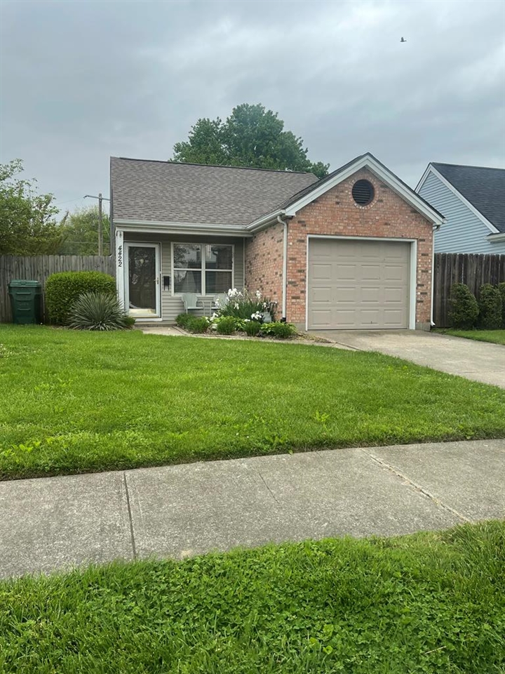 4422 Strickland Drive, Owensboro, Kentucky 42301, 2 Bedrooms Bedrooms, ,2 BathroomsBathrooms,Single Family Residence,For Sale,Strickland Drive,84193