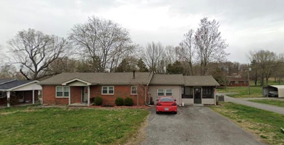 1016 Perkins St, Central City, Kentucky 42330, 3 Bedrooms Bedrooms, ,1 BathroomBathrooms,Single Family Residence,For Sale,Perkins St,84399