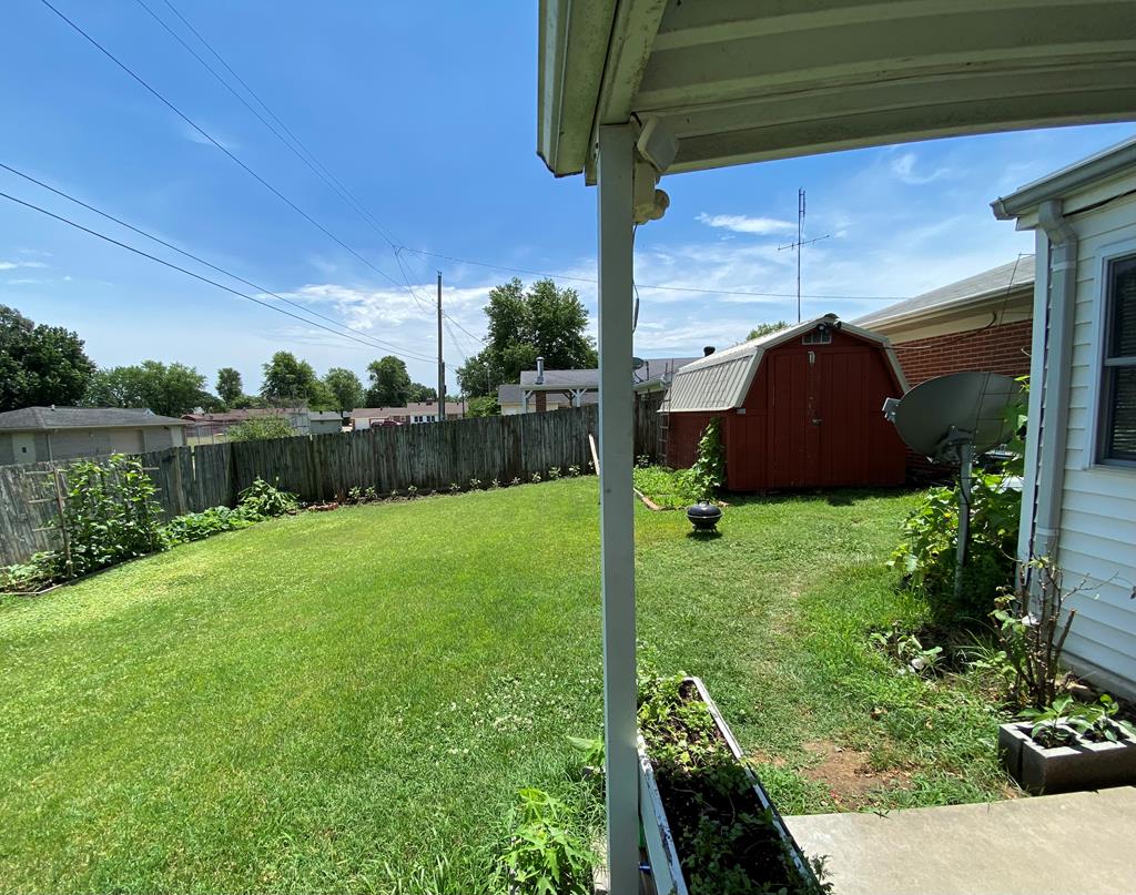 2503 Middleground Dr. N., Owensboro, Kentucky 42301, 3 Bedrooms Bedrooms, ,2 BathroomsBathrooms,Single Family Residence,For Sale,Middleground Dr. N.,84467