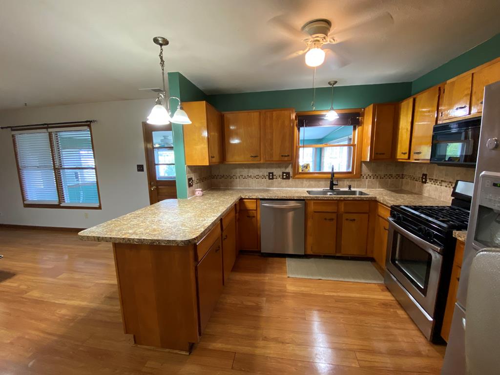 2503 Middleground Dr. N., Owensboro, Kentucky 42301, 3 Bedrooms Bedrooms, ,2 BathroomsBathrooms,Single Family Residence,For Sale,Middleground Dr. N.,84467