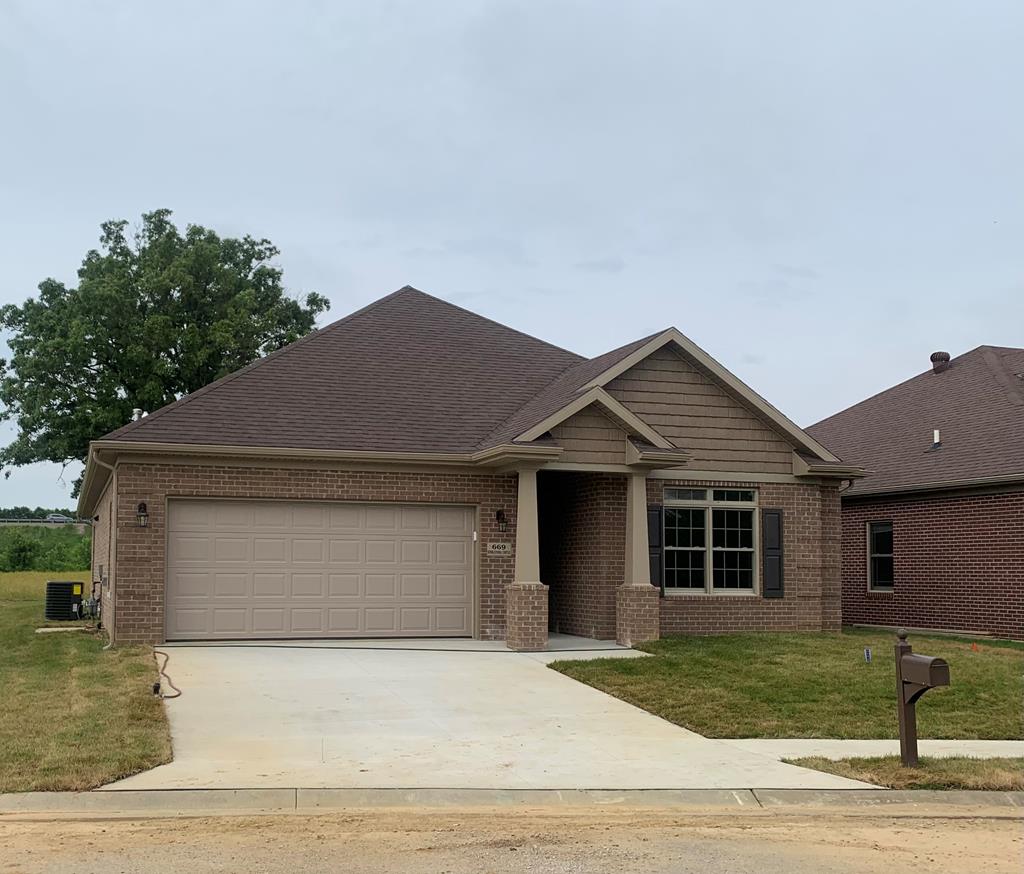 669 Stableford Circle, Owensboro, Kentucky 42303, 4 Bedrooms Bedrooms, ,2 BathroomsBathrooms,Single Family Residence,For Sale,Stableford Circle,84499