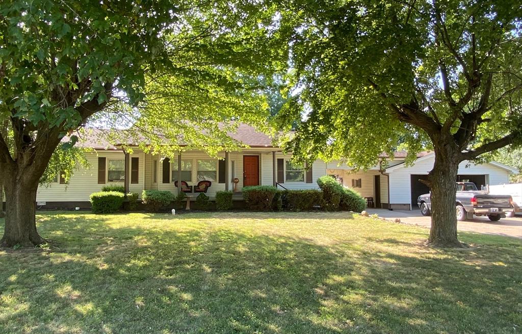 12 Spring Garden Rd, Henderson, Kentucky 42420, 3 Bedrooms Bedrooms, ,2 BathroomsBathrooms,Single Family Residence,For Sale,Spring Garden Rd,84668