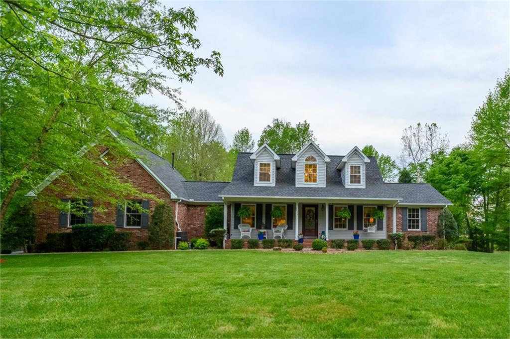 2756 Russell Road, Daviess Co, Kentucky 42376, 3 Bedrooms Bedrooms, ,2 BathroomsBathrooms,Single Family Residence,For Sale,Russell Road,84741
