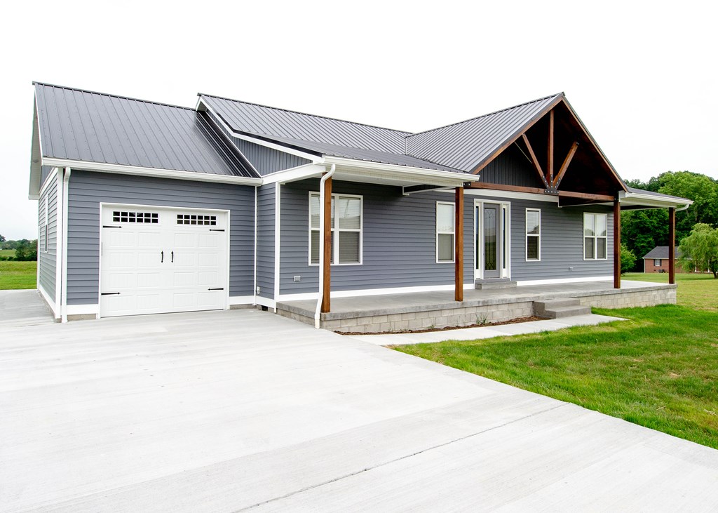 108 Thompson Dr, Beaver Dam, Kentucky 42320, 3 Bedrooms Bedrooms, ,2 BathroomsBathrooms,Single Family Residence,For Sale,Thompson Dr,84833