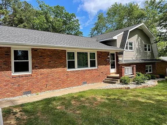 60 Londonderry Dr, Madisonville, Kentucky 42431, 4 Bedrooms Bedrooms, ,2 BathroomsBathrooms,Single Family Residence,For Sale,Londonderry Dr,84935