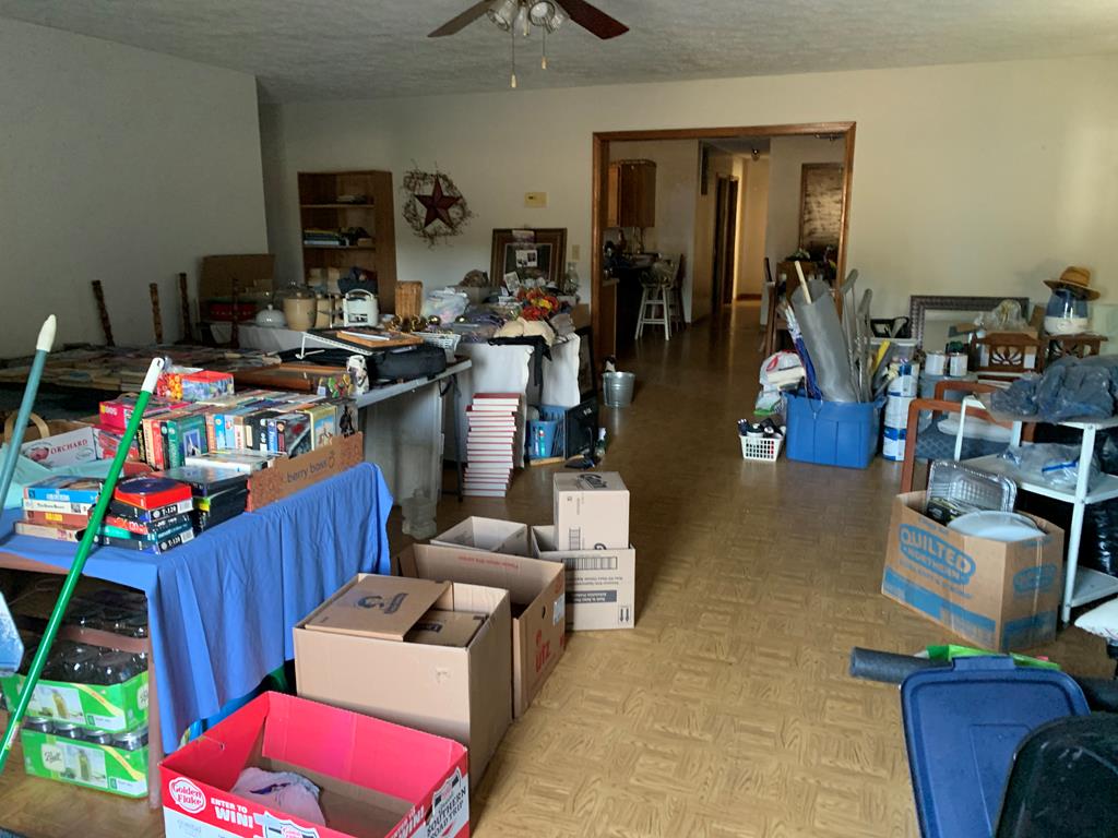 5033 State Route 1389, Hawesville, Kentucky 42348, 2 Bedrooms Bedrooms, ,2 BathroomsBathrooms,Single Family Residence,For Sale,State Route 1389,84941