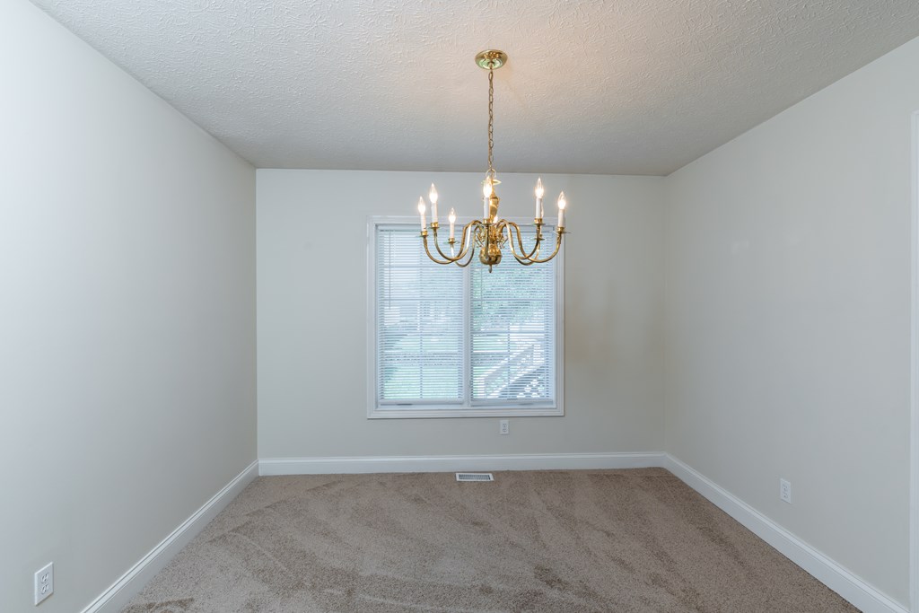 4520 Remington Way, Owensboro, Kentucky 42301, 4 Bedrooms Bedrooms, ,2 BathroomsBathrooms,Single Family Residence,For Sale,Remington Way,85023