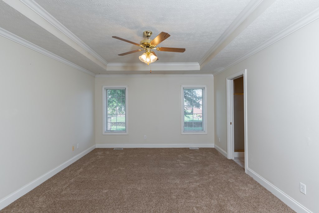 4520 Remington Way, Owensboro, Kentucky 42301, 4 Bedrooms Bedrooms, ,2 BathroomsBathrooms,Single Family Residence,For Sale,Remington Way,85023