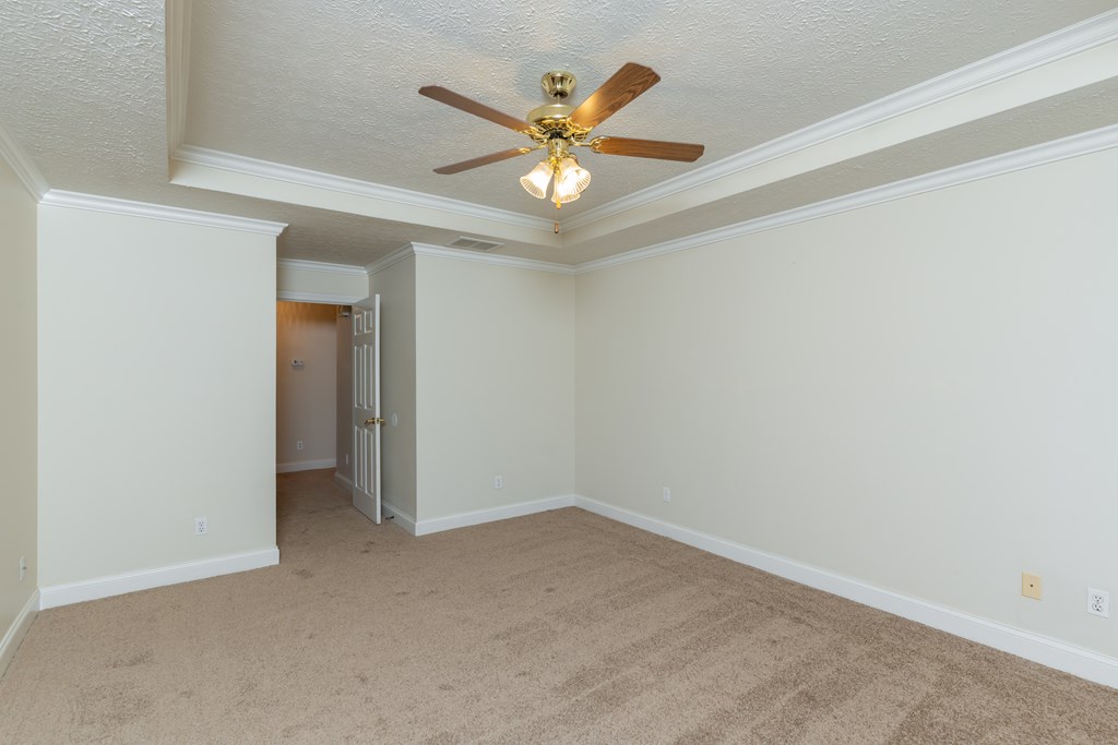 4520 Remington Way, Owensboro, Kentucky 42301, 4 Bedrooms Bedrooms, ,2 BathroomsBathrooms,Single Family Residence,For Sale,Remington Way,85023
