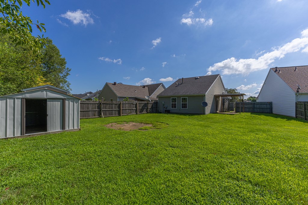 4486 Strickland Drive, Owensboro, Kentucky 42301, 2 Bedrooms Bedrooms, ,2 BathroomsBathrooms,Single Family Residence,For Sale,Strickland Drive,85031