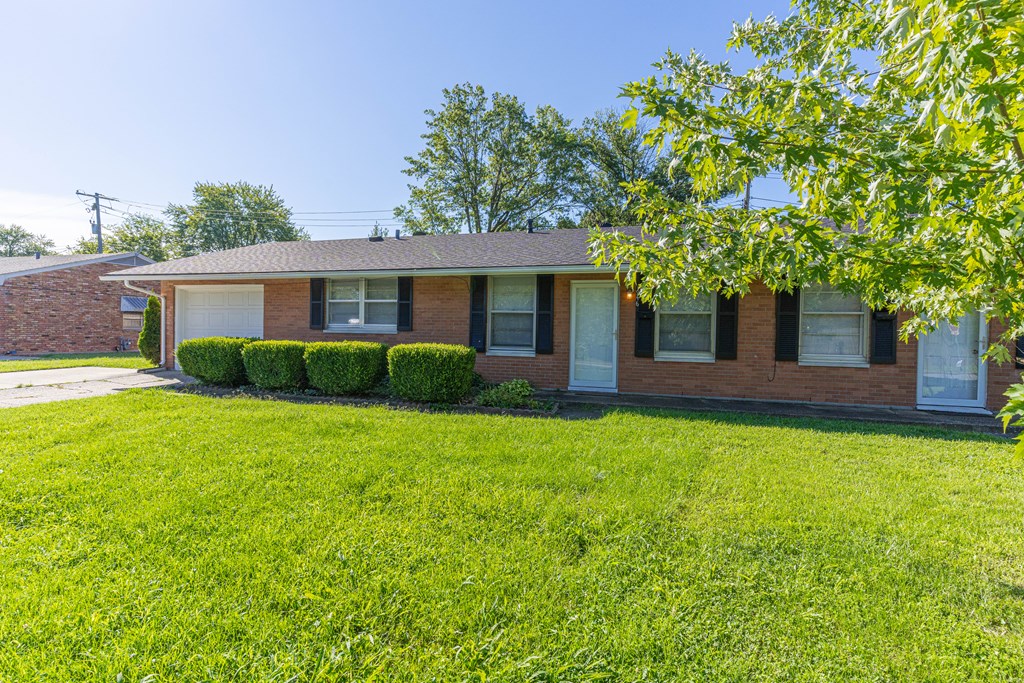 1946 Scherm Road, Owensboro, Kentucky 42301, 3 Bedrooms Bedrooms, ,1 BathroomBathrooms,Single Family Residence,For Sale,Scherm Road,85049