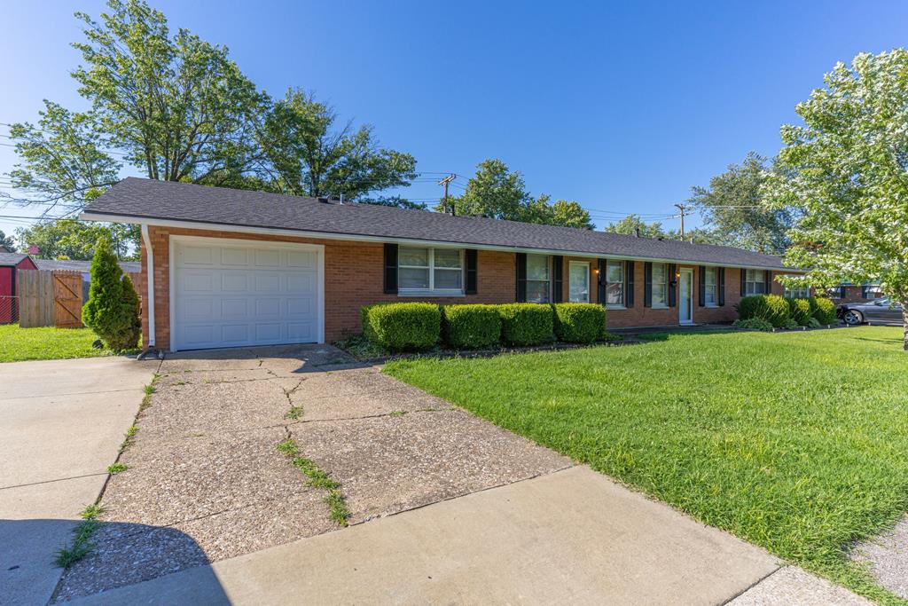 1946 Scherm Road, Owensboro, Kentucky 42301, 3 Bedrooms Bedrooms, ,1 BathroomBathrooms,Single Family Residence,For Sale,Scherm Road,85049