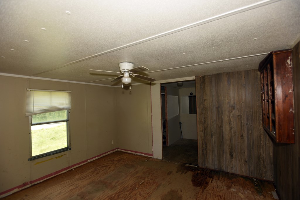 6458 State Route 138, Slaughters, Kentucky 42456, 3 Bedrooms Bedrooms, ,2 BathroomsBathrooms,Single Family Residence,For Sale,State Route 138,85117