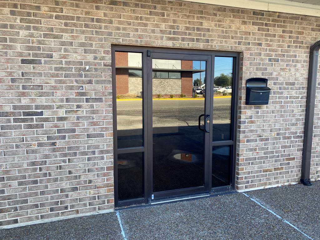 3032 Alvey Park Dr, Owensboro, Kentucky 42303, ,Retail,For Sale,Alvey Park Dr,85223