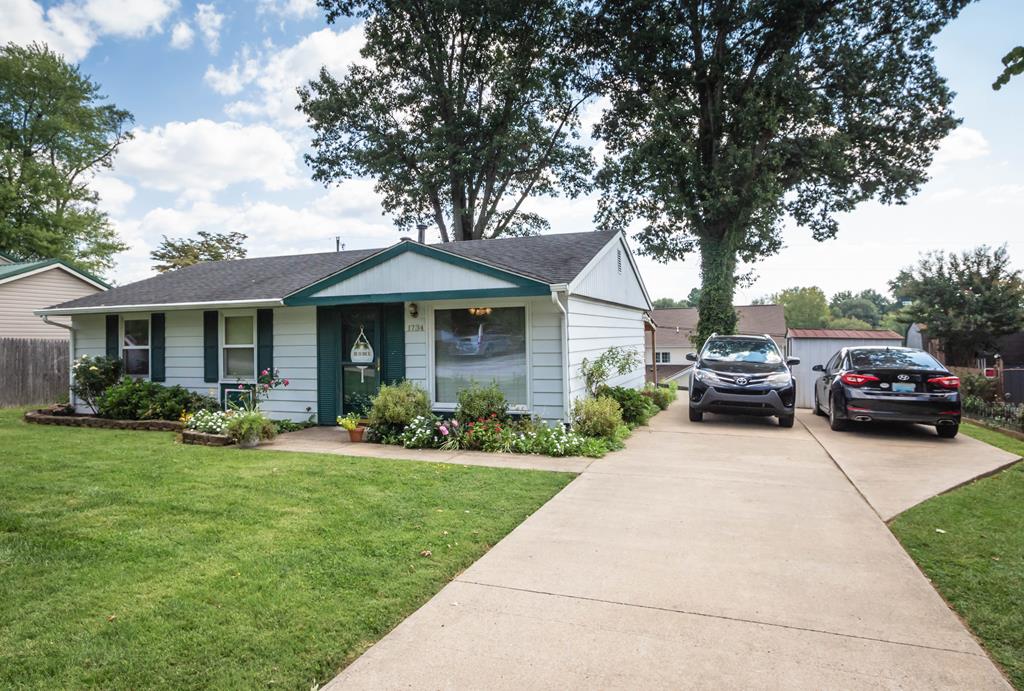 1734 Mt. Vernon Dr., Owensboro, Kentucky 42303, 3 Bedrooms Bedrooms, ,1 BathroomBathrooms,Single Family Residence,For Sale,Mt. Vernon Dr.,85313