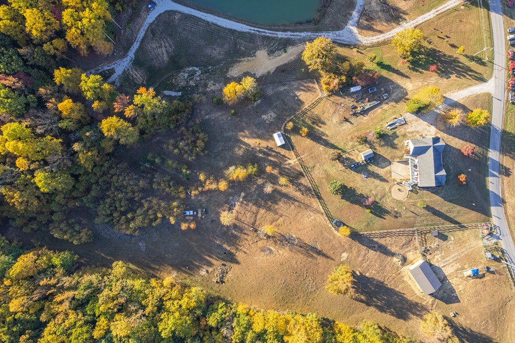 313 North Indian Hill Rd, Hawesville, Kentucky 42348, 4 Bedrooms Bedrooms, ,2 BathroomsBathrooms,Single Family Residence,For Sale,North Indian Hill Rd,85547