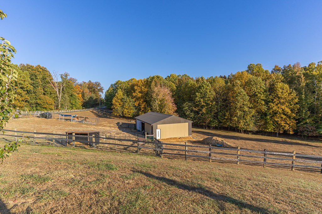 313 North Indian Hill Rd, Hawesville, Kentucky 42348, 4 Bedrooms Bedrooms, ,2 BathroomsBathrooms,Single Family Residence,For Sale,North Indian Hill Rd,85547