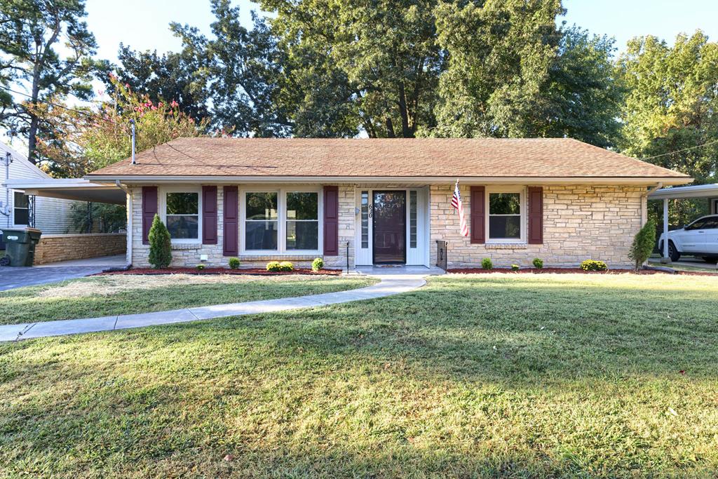 630 Powhatan Dr, Madisonville, Kentucky 42431, 3 Bedrooms Bedrooms, ,1 BathroomBathrooms,Single Family Residence,For Sale,Powhatan Dr,85580