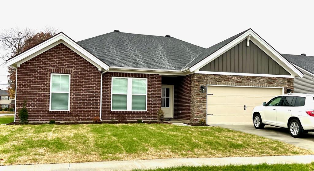 2200 Monroe Ave, Owensboro, Kentucky 42303, 3 Bedrooms Bedrooms, ,2 BathroomsBathrooms,Single Family Residence,For Sale,Monroe Ave,85807