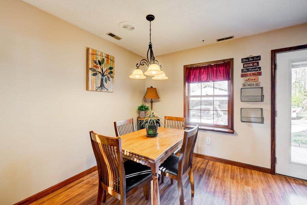 6963 MASONVILLE HABIT RD, Philpot, Kentucky 42366, 3 Bedrooms Bedrooms, ,2 BathroomsBathrooms,Single Family Residence,For Sale,MASONVILLE HABIT RD,85823