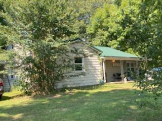 8266 Crisp Road, Owensboro, Kentucky 42303, 3 Bedrooms Bedrooms, ,1 BathroomBathrooms,Single Family Residence,For Sale,Crisp Road,85838
