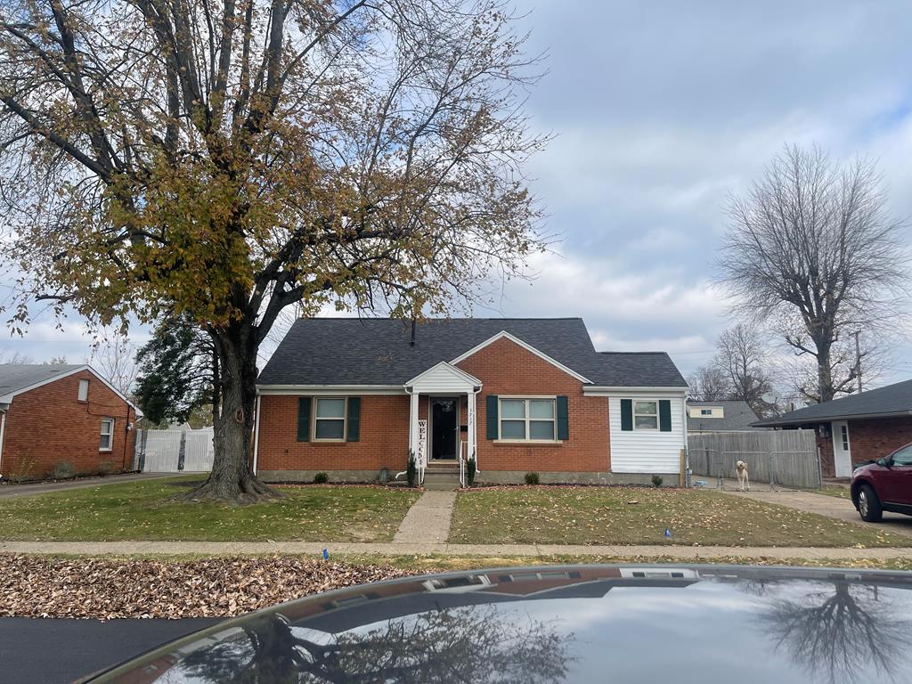 1717 Navajo Drive, Owensboro, Kentucky 42301, 4 Bedrooms Bedrooms, ,2 BathroomsBathrooms,Single Family Residence,For Sale,Navajo Drive,85847