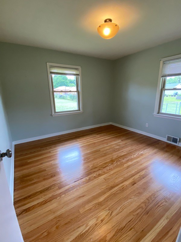 4514 W 5th St. Road, Owensboro, Kentucky 42301, 3 Bedrooms Bedrooms, ,1 BathroomBathrooms,Single Family Residence,For Sale,W 5th St. Road,85999