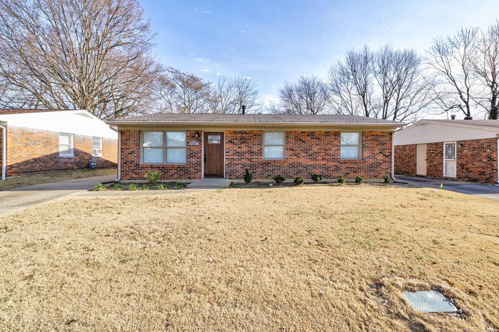 1327 Gardendale, Owensboro, Kentucky 42301, 3 Bedrooms Bedrooms, ,1 BathroomBathrooms,Single Family Residence,For Sale,Gardendale,86035