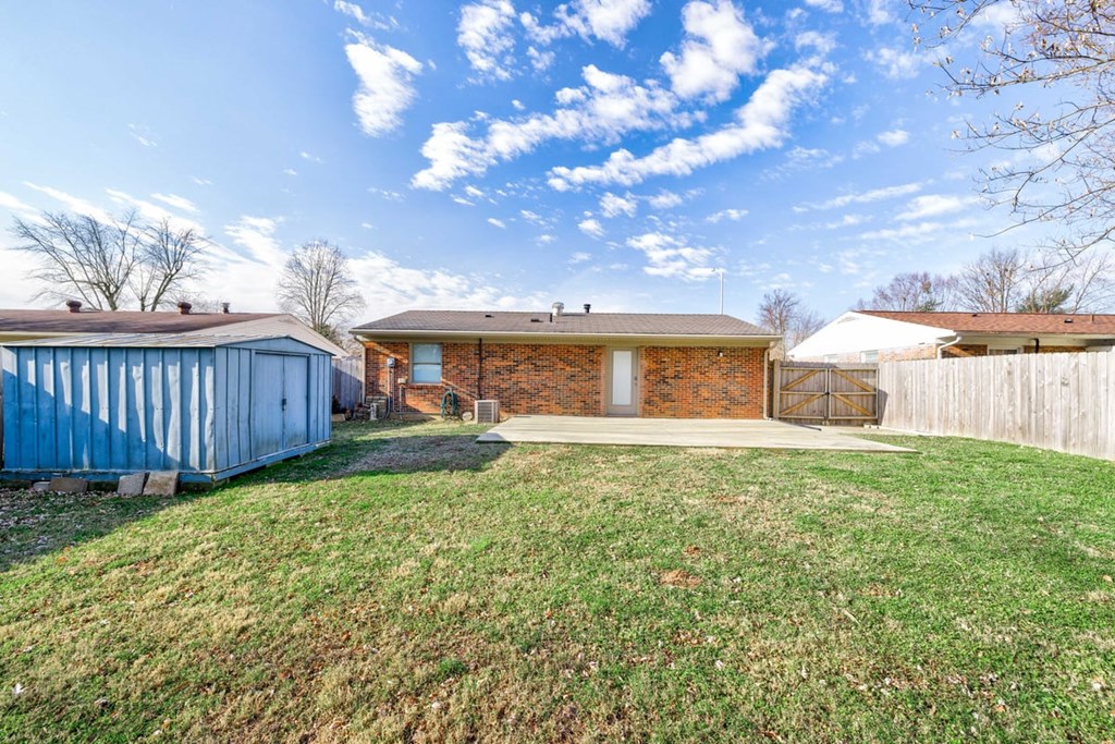 1327 Gardendale, Owensboro, Kentucky 42301, 3 Bedrooms Bedrooms, ,1 BathroomBathrooms,Single Family Residence,For Sale,Gardendale,86035
