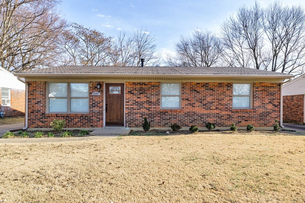 1327 Gardendale, Owensboro, Kentucky 42301, 3 Bedrooms Bedrooms, ,1 BathroomBathrooms,Single Family Residence,For Sale,Gardendale,86035