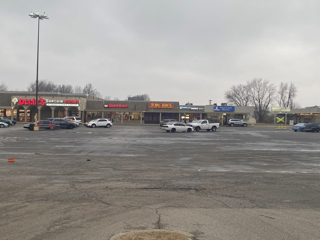 2845 W. Parrish Avenue, Owensboro, Kentucky 42301, ,Retail,For Sale,W. Parrish Avenue,86131