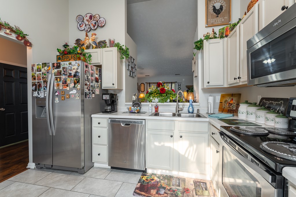 4008 Reliant Circle, Owensboro, Kentucky 42301, 3 Bedrooms Bedrooms, ,2 BathroomsBathrooms,Single Family Residence,For Sale,Reliant Circle,86149