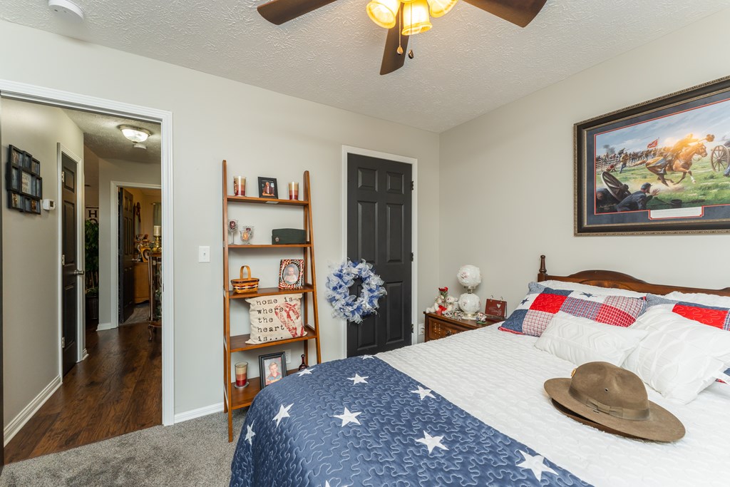 4008 Reliant Circle, Owensboro, Kentucky 42301, 3 Bedrooms Bedrooms, ,2 BathroomsBathrooms,Single Family Residence,For Sale,Reliant Circle,86149