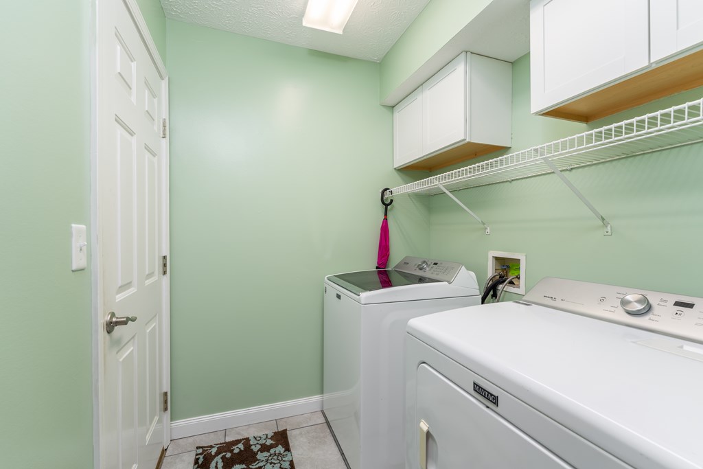 4008 Reliant Circle, Owensboro, Kentucky 42301, 3 Bedrooms Bedrooms, ,2 BathroomsBathrooms,Single Family Residence,For Sale,Reliant Circle,86149