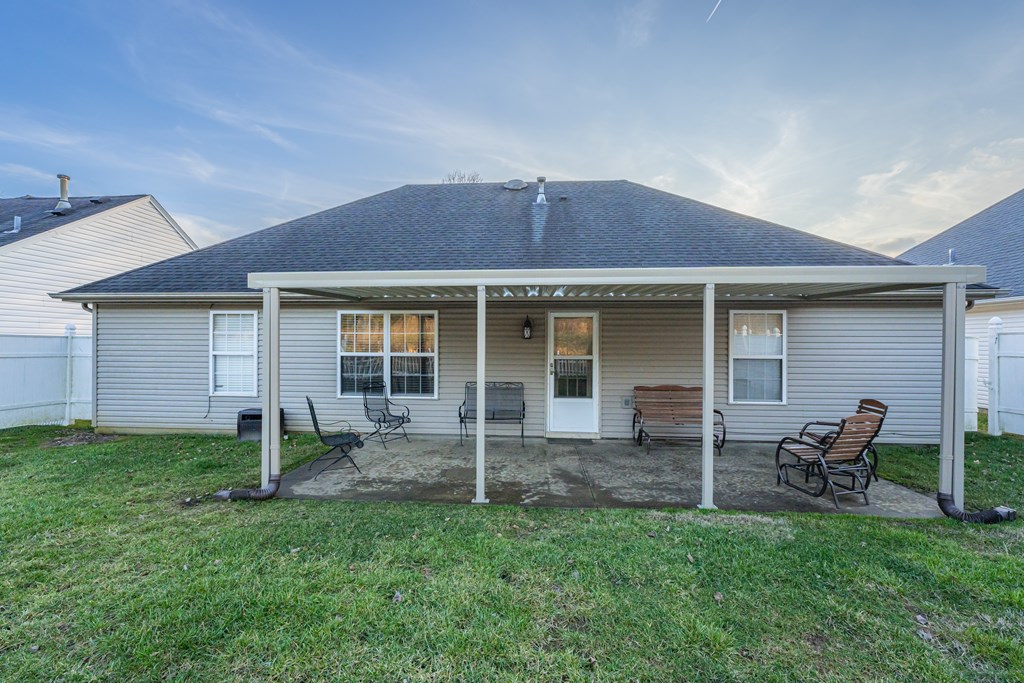 4008 Reliant Circle, Owensboro, Kentucky 42301, 3 Bedrooms Bedrooms, ,2 BathroomsBathrooms,Single Family Residence,For Sale,Reliant Circle,86149