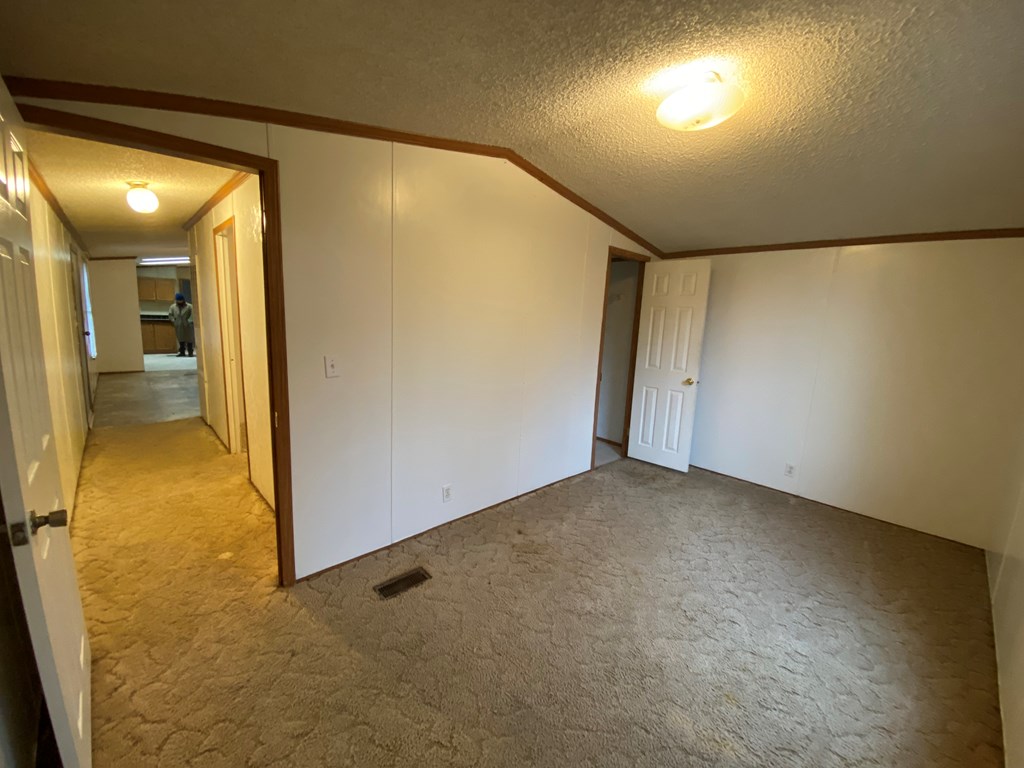160 Roberts Lane, Lewisport, Kentucky 42351, 3 Bedrooms Bedrooms, ,2 BathroomsBathrooms,Single Family Residence,For Sale,Roberts Lane,86267
