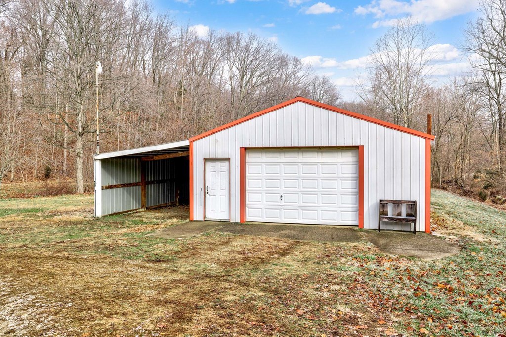 7005 State Route 69 N, Hartford, Kentucky 42347, 3 Bedrooms Bedrooms, ,2 BathroomsBathrooms,Single Family Residence,For Sale,State Route 69 N,86286