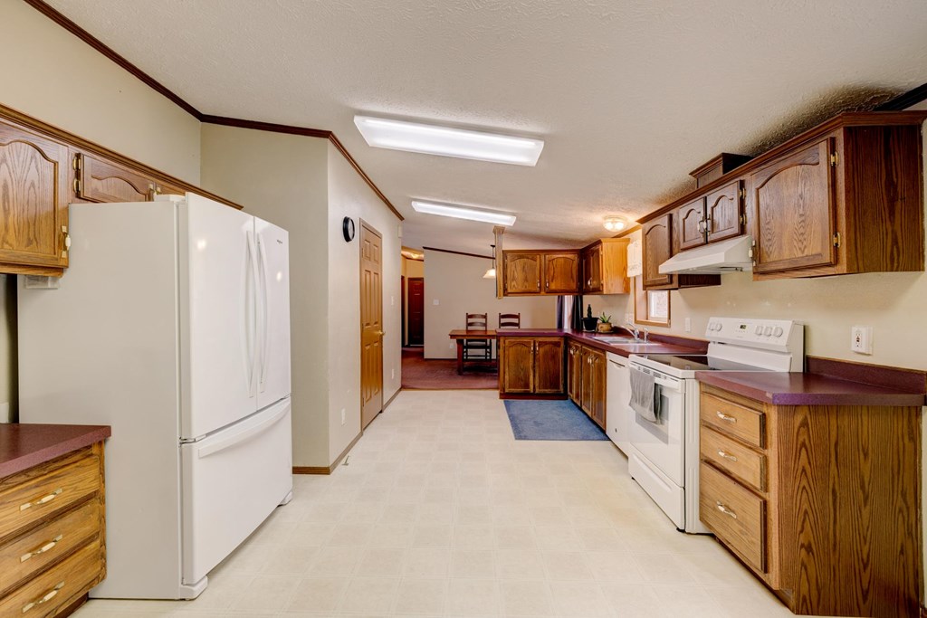 7005 State Route 69 N, Hartford, Kentucky 42347, 3 Bedrooms Bedrooms, ,2 BathroomsBathrooms,Single Family Residence,For Sale,State Route 69 N,86286