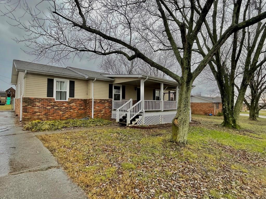 115 Townsend Drive, Slaughters, Kentucky 42456, 3 Bedrooms Bedrooms, ,1 BathroomBathrooms,Single Family Residence,For Sale,Townsend Drive,86334
