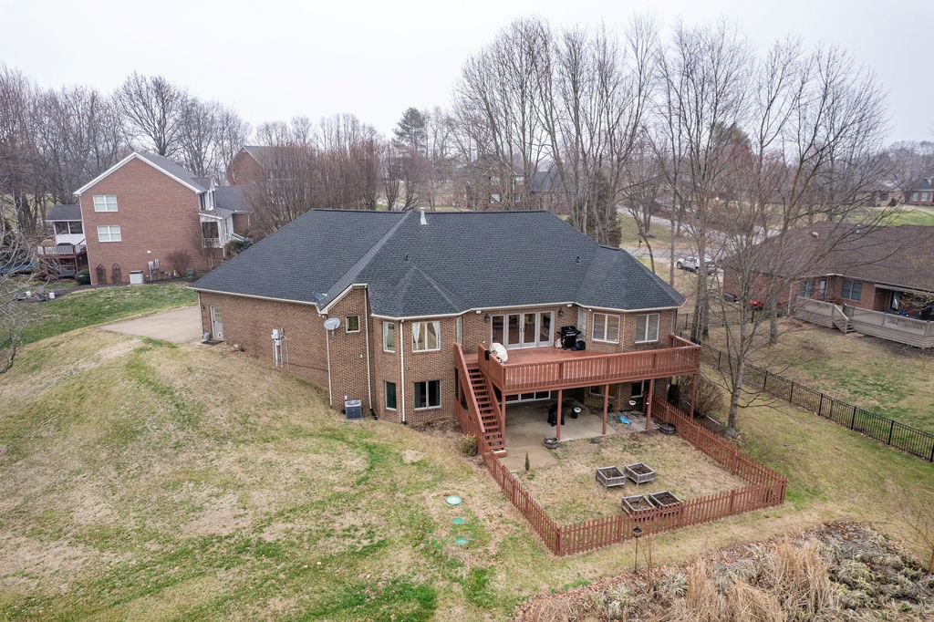 6108 Fairmont Court, Owensboro, Kentucky 42303, 4 Bedrooms Bedrooms, ,3 BathroomsBathrooms,Single Family Residence,For Sale,Fairmont Court,86336