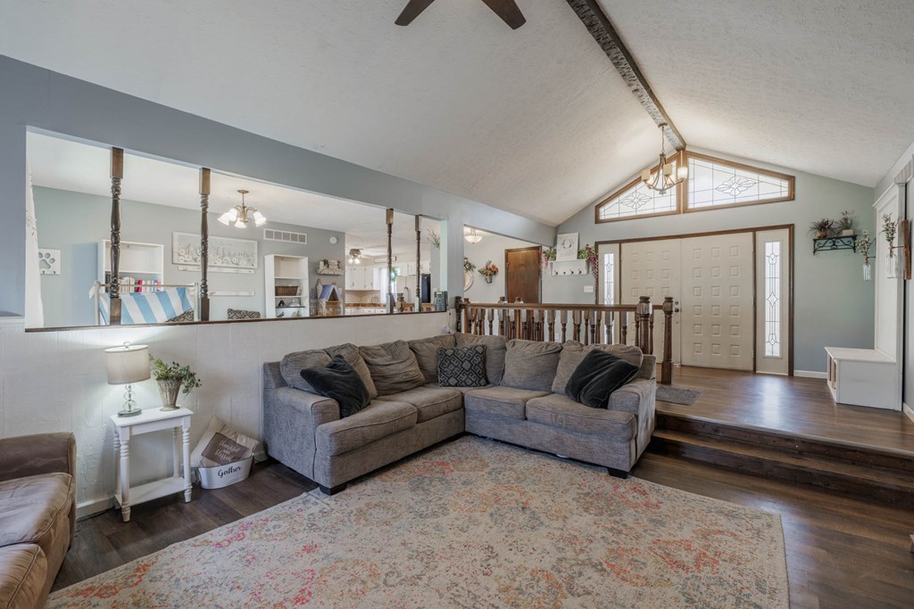595 Hillcrest Circle, Hawesville, Kentucky 42348, 3 Bedrooms Bedrooms, ,2 BathroomsBathrooms,Single Family Residence,For Sale,Hillcrest Circle,86377