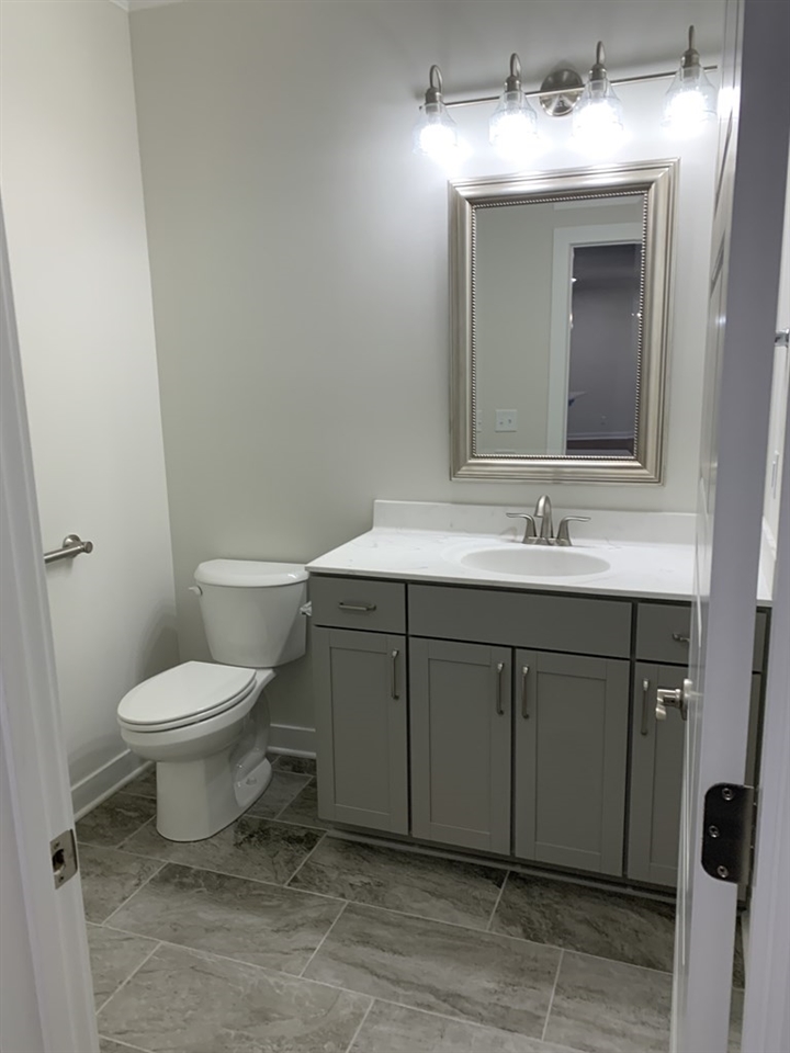 1829 Celebration Circle, Owensboro, Kentucky 42303, 3 Bedrooms Bedrooms, ,2 BathroomsBathrooms,Single Family Residence,For Sale,Celebration Circle,86404